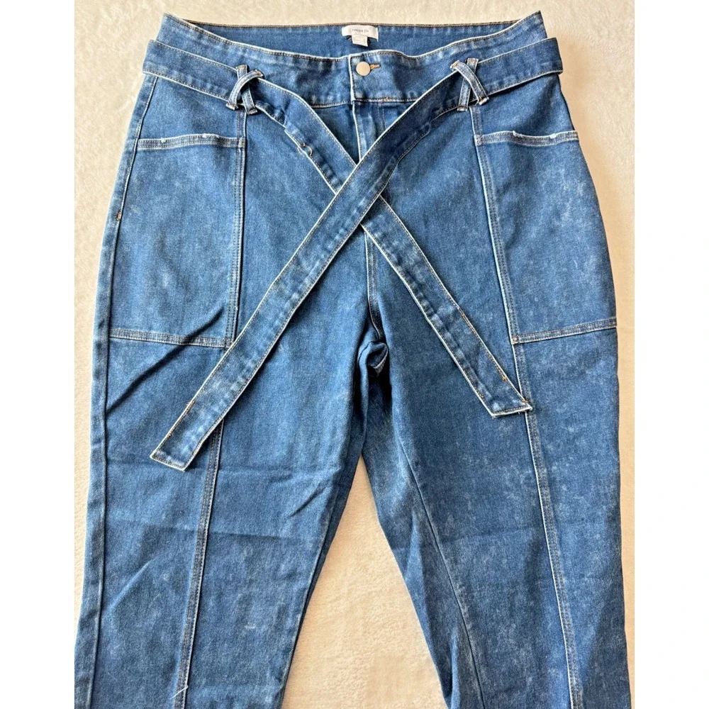 Forever 21 Womens Size 16 Denim Jogger Jeans‎ Blue High Rise Belted Tapered